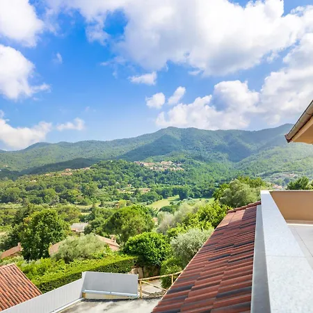 Hostdomus - Acqualy With Private Pool