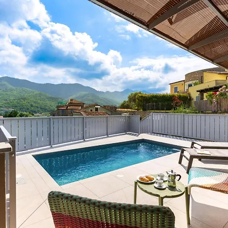 Hostdomus - Acqualy With Private Pool Garlenda