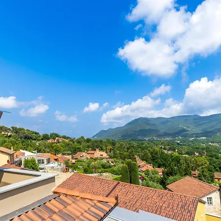 Hostdomus - Acqualy With Private Pool *