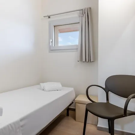 아파트 Hostdomus - Acqualy With Private Pool