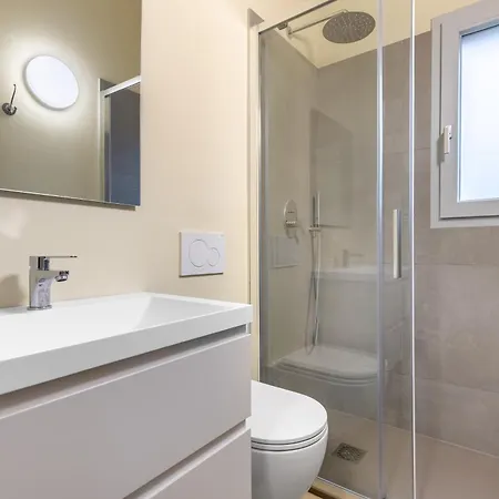 Hostdomus - Acqualy With Private Pool *