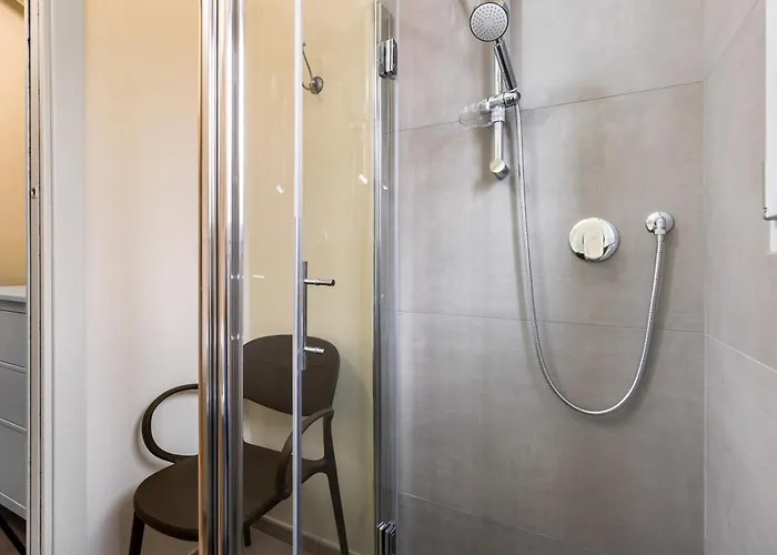 Hostdomus - Acqualy With Private Pool * Garlenda